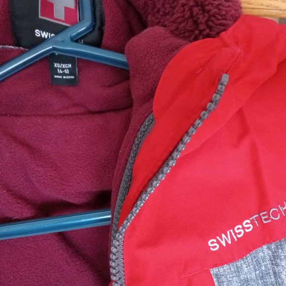 SWISS TECH XS (4-5) WINTER COAT - Picture 5 of 12